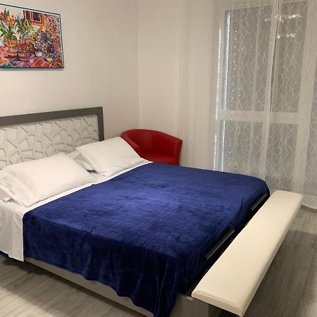 B&B Kelly Plus Lausanne Exterior foto