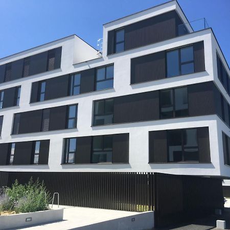 B&B Kelly Plus Lausanne Exterior foto